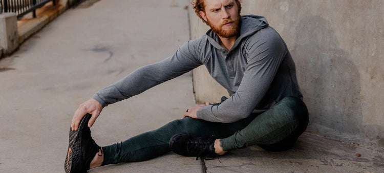 Men's Hoodies & Long Sleeves