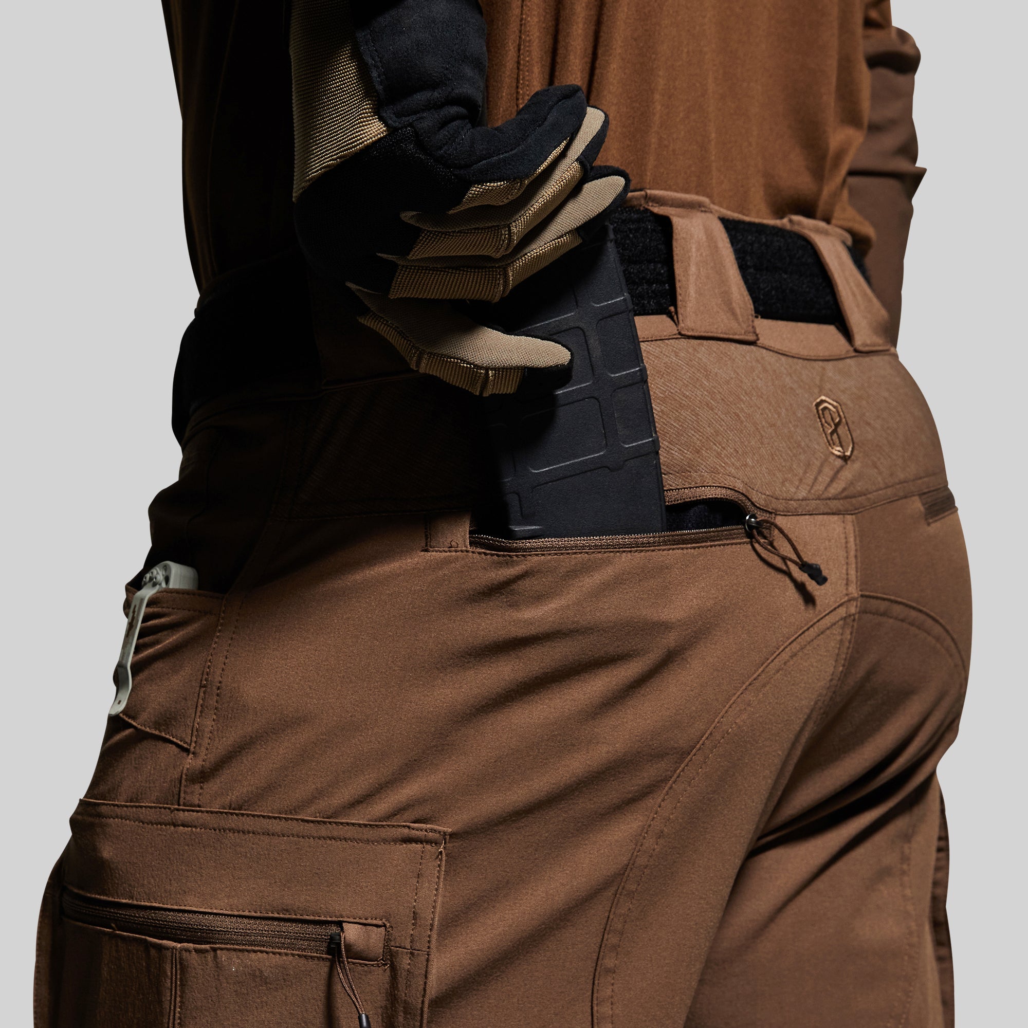 Born Primitive Opアサルトパンツ 32 /30 コヨーテブラウン OP Assault Pants | Coyote Brown Tactical Pants – Born Primitive EU
