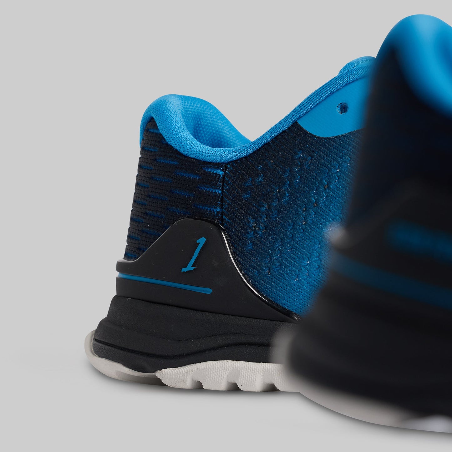 Men's Savage 1 (Blue Fade)