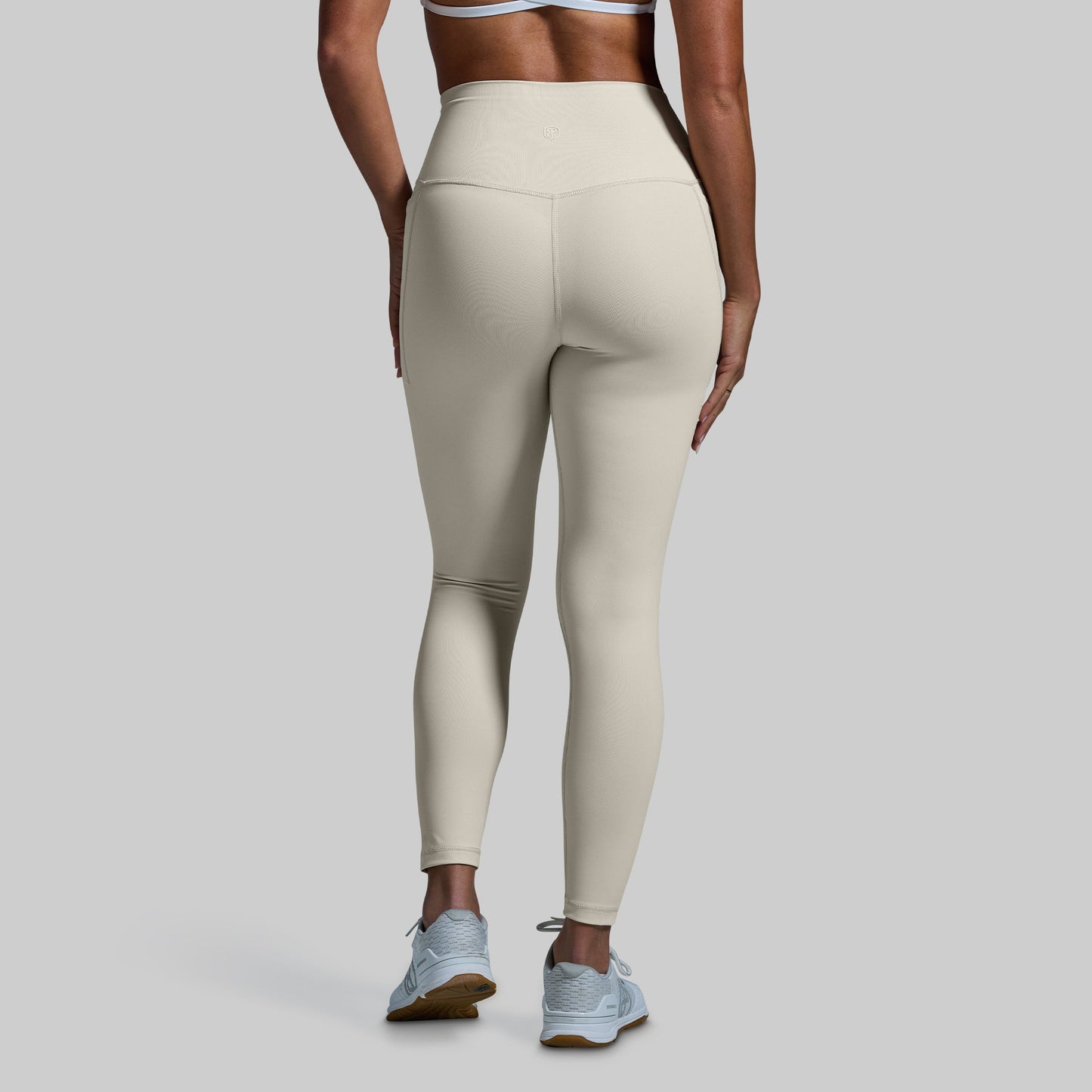 Your Go To Legging w/ Pockets 2.0 (Oatmeal)