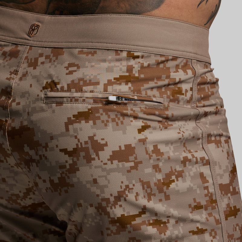 Island Short 5" (Desert Digital)