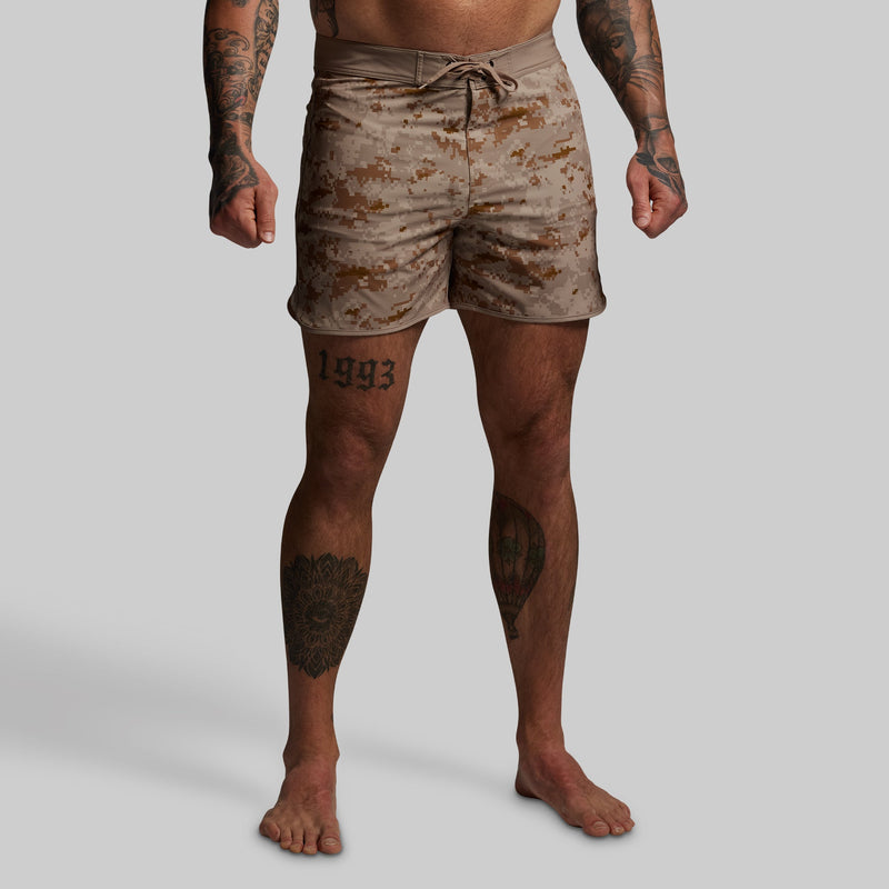 Island Short 5" (Desert Digital)