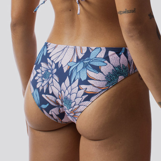 Floral-patterned bikini bottom on a plain background