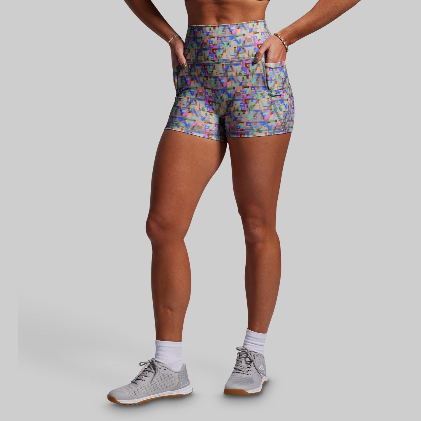 Synergy Short w/ Pockets 2.0 (Kaleidoscope)