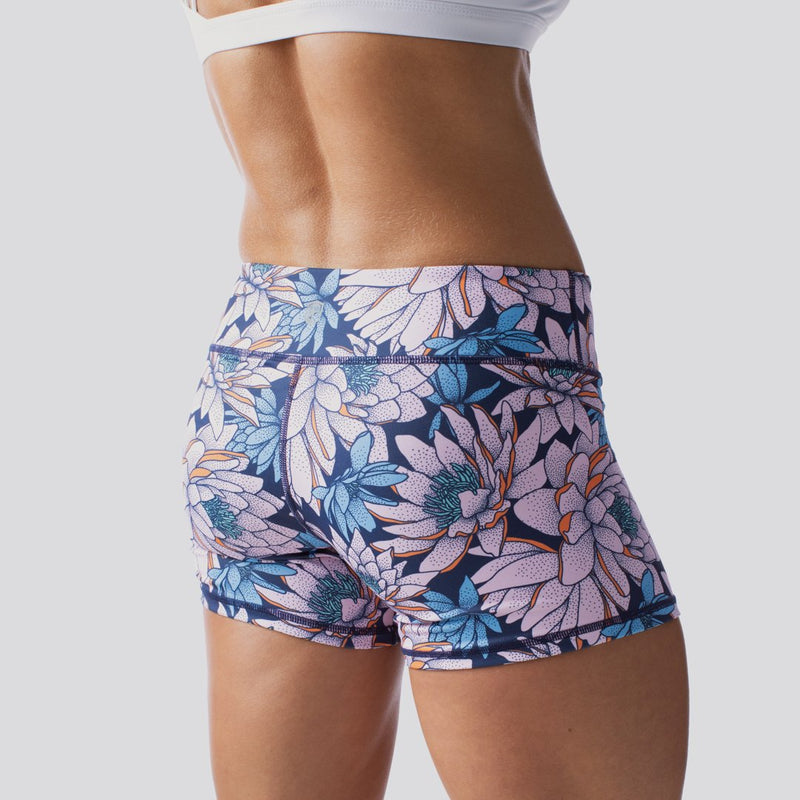 Double Take Booty Short (Water Lillies Navy)
